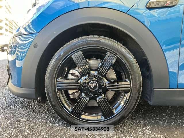 Bmw MINI 2023-05 319683-11