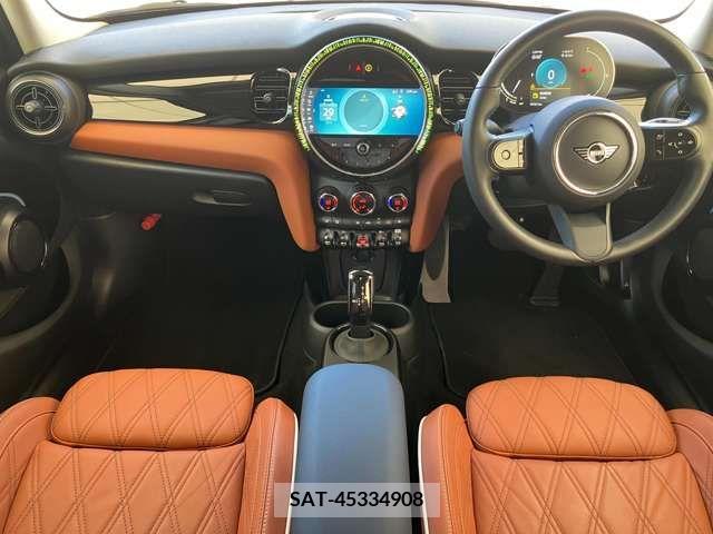 Bmw MINI 2023-05 319683-17