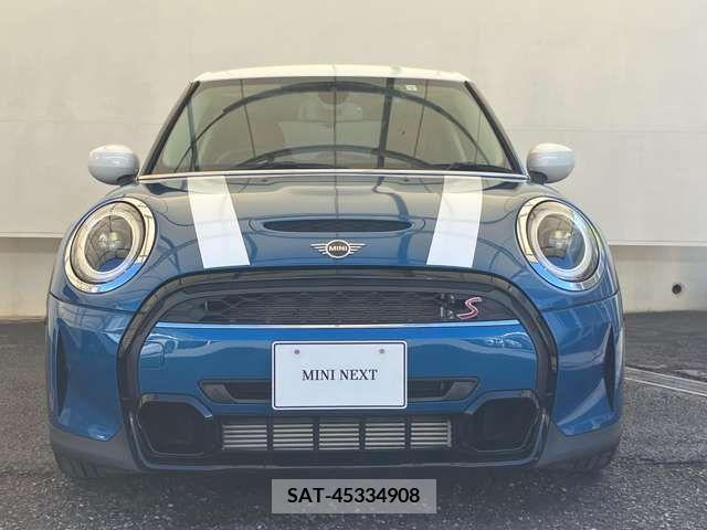 Bmw MINI 2023-05 319683-1
