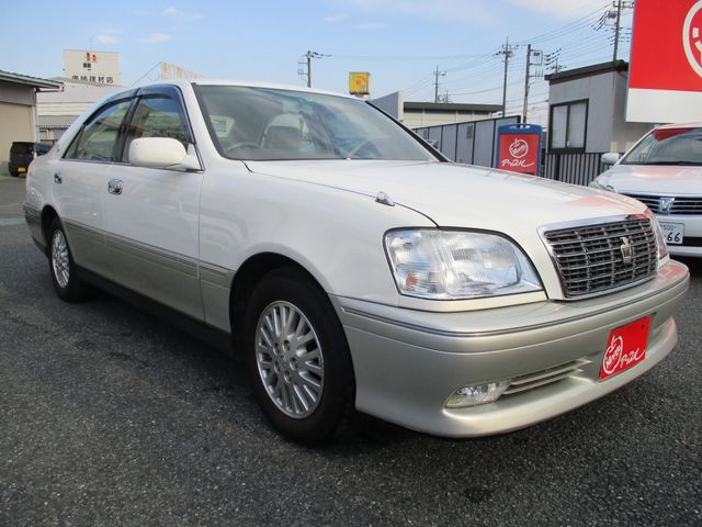Toyota CROWN SEDAN 2001-03 16198-8
