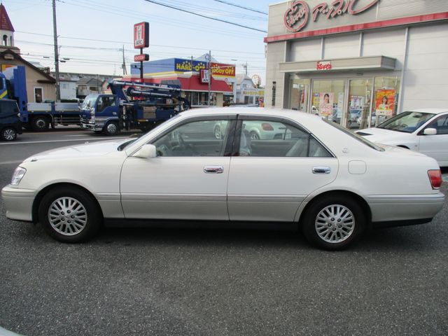Toyota CROWN SEDAN 2001-03 16198-5