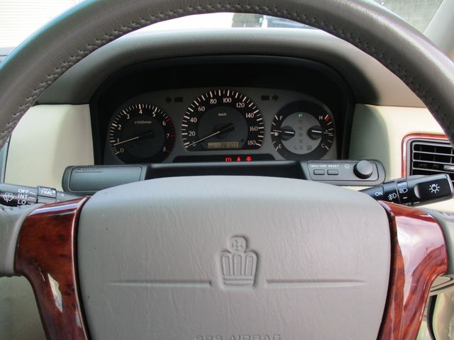 Toyota CROWN SEDAN 2001-03 16198-18