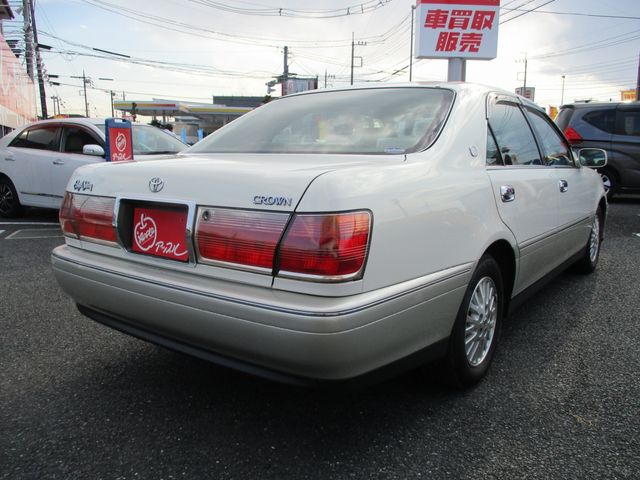 Toyota CROWN SEDAN 2001-03 16198-2