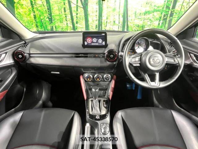 Mazda CX-3 2018-04 358464-1