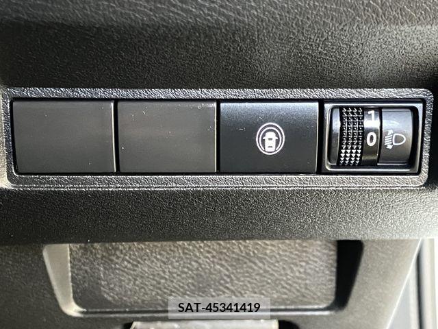 Nissan NOTE 2023-02 338832-24