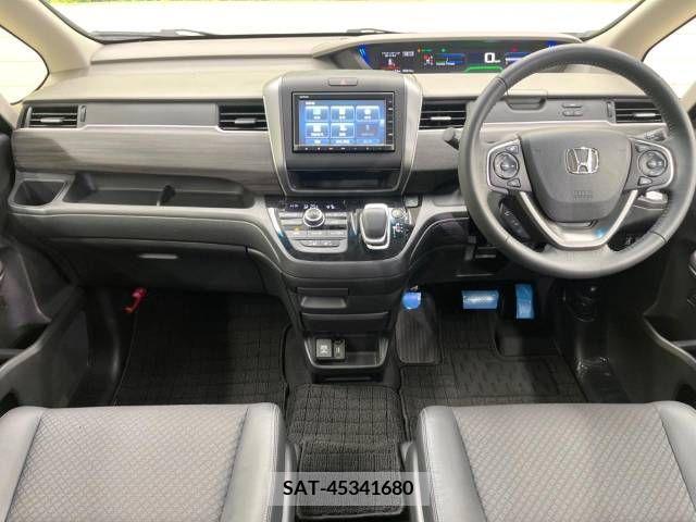 Honda FREED 2022-12 331717-1
