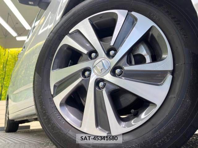 Honda FREED 2022-12 331717-13