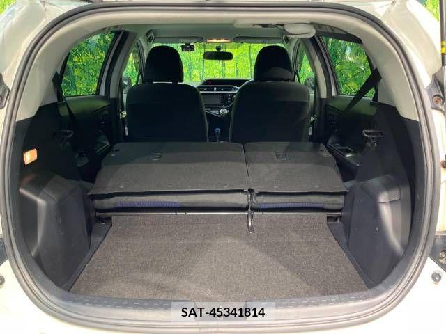 Toyota AQUA 2015-10 260877-9