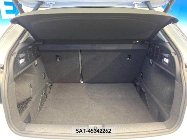 Audi Q2 2019-02 261223-14
