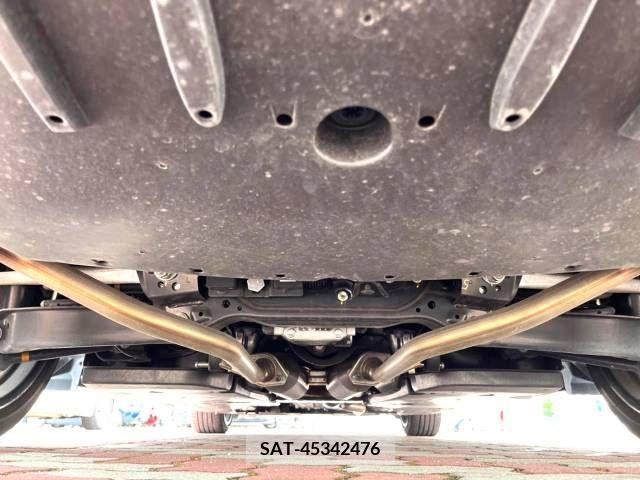 Toyota CROWN SEDAN 2018-06 390140-19