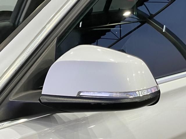 Bmw 3 SERIES 2017-09 24669-7