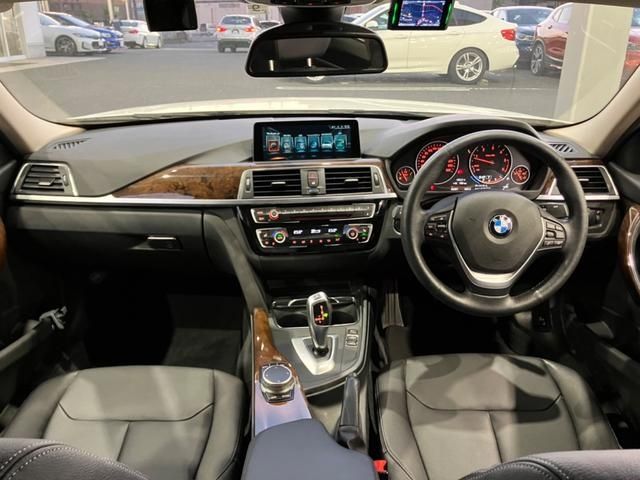 Bmw 3 SERIES 2017-09 24669-1