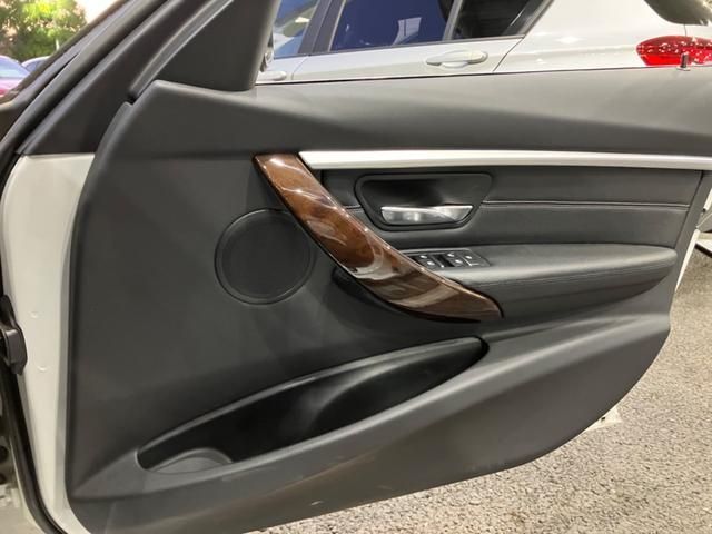 Bmw 3 SERIES 2017-09 24669-21