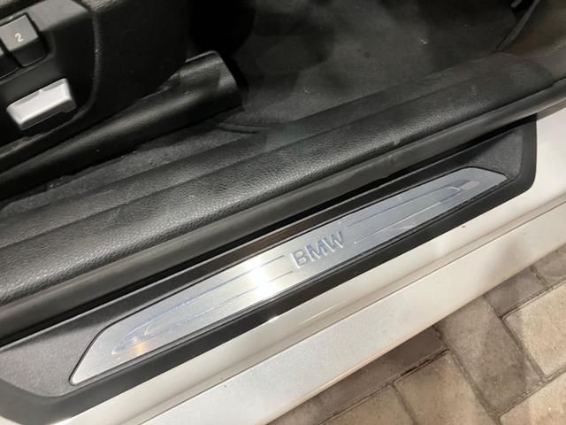 Bmw 3 SERIES 2017-09 24669-22