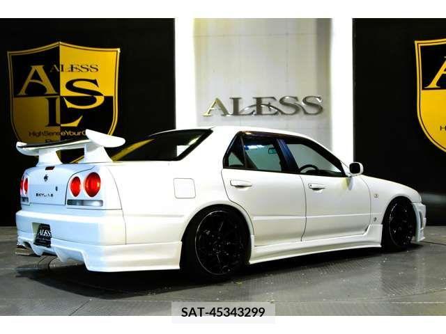 Nissan SKYLINE 2001-01 214380-1