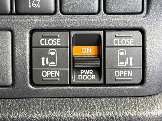 Toyota NOAH 2020-09 17821-6