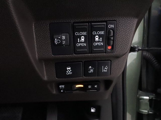 Honda FREED 2020-02 13884-10