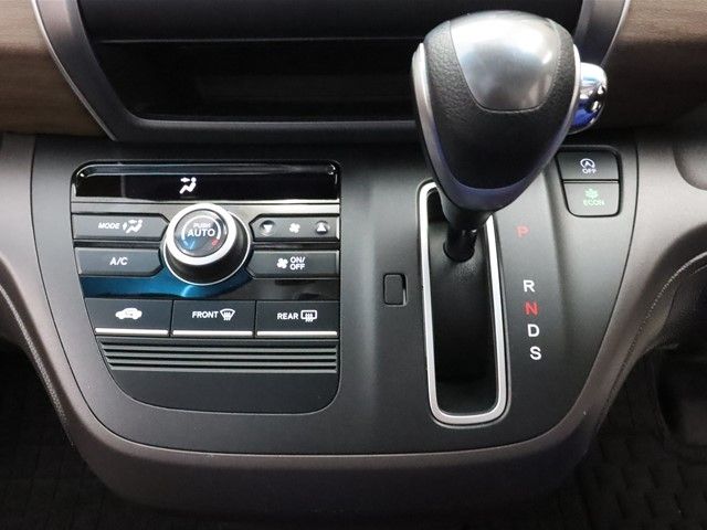 Honda FREED 2020-02 13884-11
