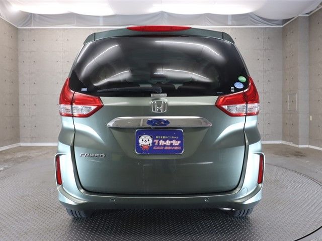 Honda FREED 2020-02 13884-23