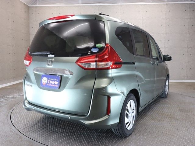 Honda FREED 2020-02 13884-1