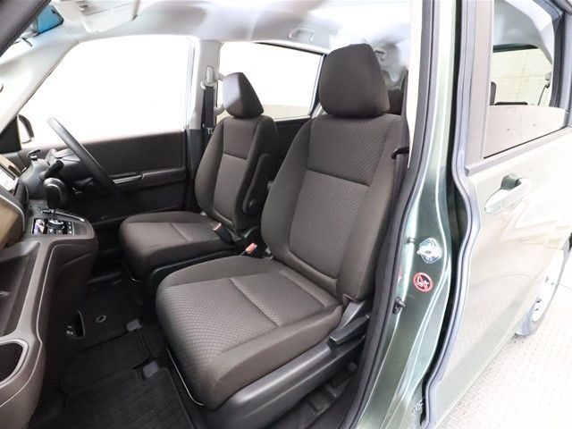 Honda FREED 2020-02 13884-5