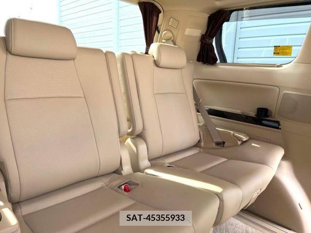 Toyota VELLFIRE 2013-06 351765-14