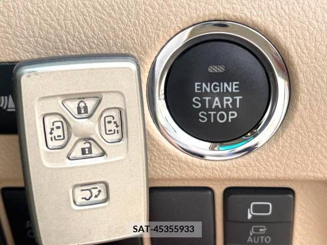 Toyota VELLFIRE 2013-06 351765-8