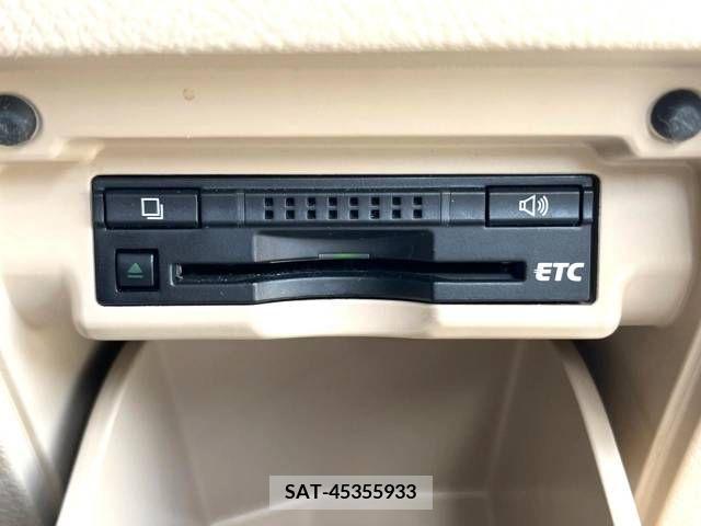 Toyota VELLFIRE 2013-06 351765-7