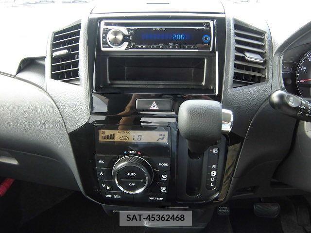 Nissan ROOX 2012-10 354757-4