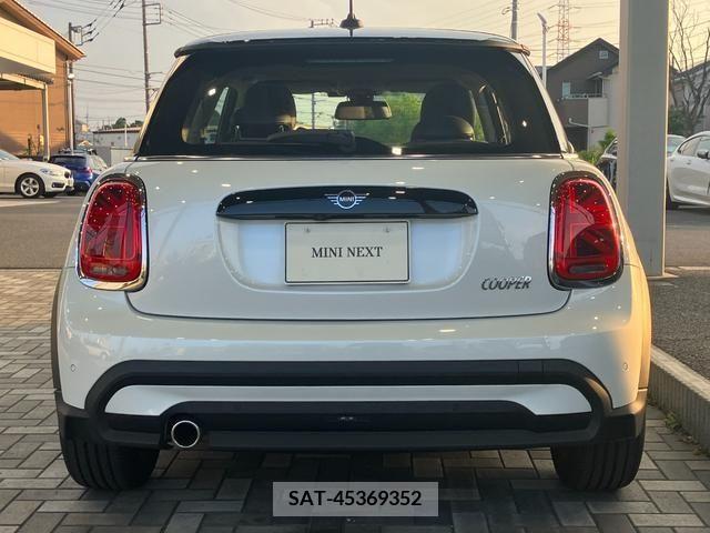 Bmw MINI 2023-12 345676-4