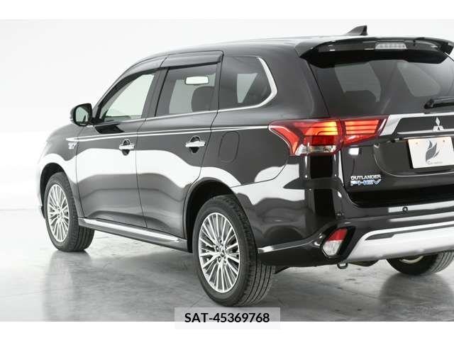 Mitsubishi OUTLANDER PHEV 2019-10 216393-6