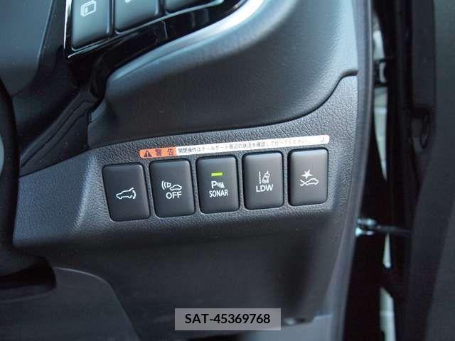 Mitsubishi OUTLANDER PHEV 2019-10 216393-15