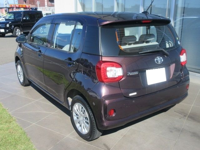 Toyota PASSO 2018-04 184057-3