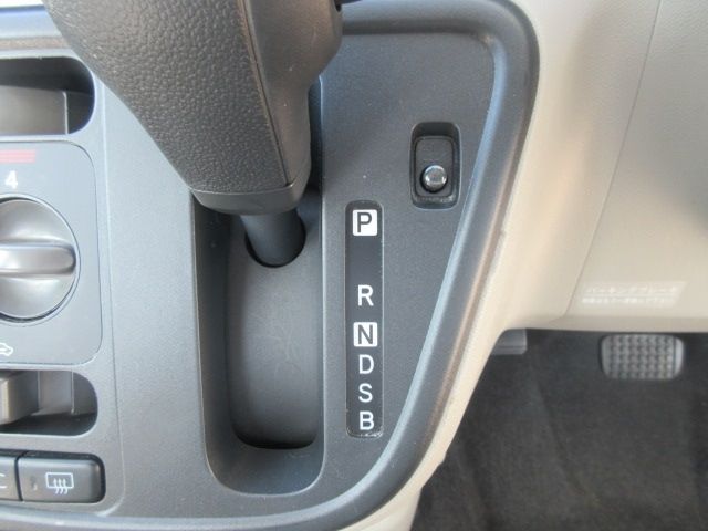 Toyota PASSO 2018-04 184057-13
