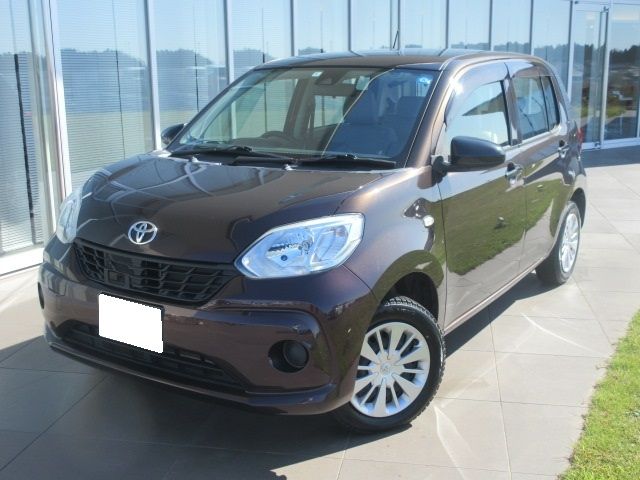 Toyota PASSO 2018-04 184057-0