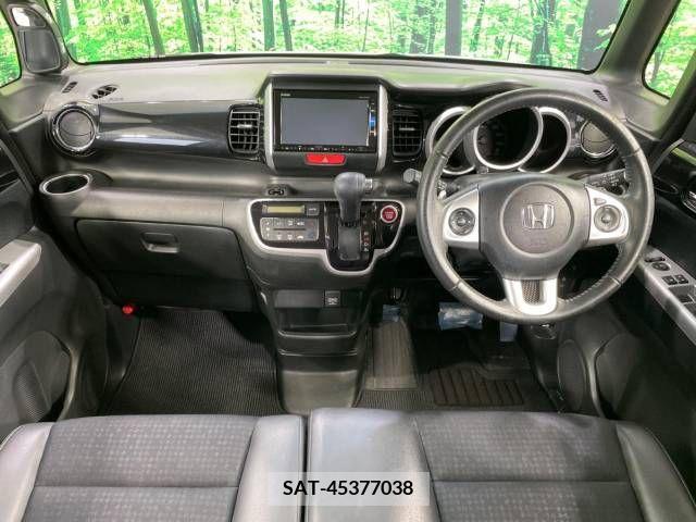 Honda N BOX CUSTOM 2016-01 378552-1