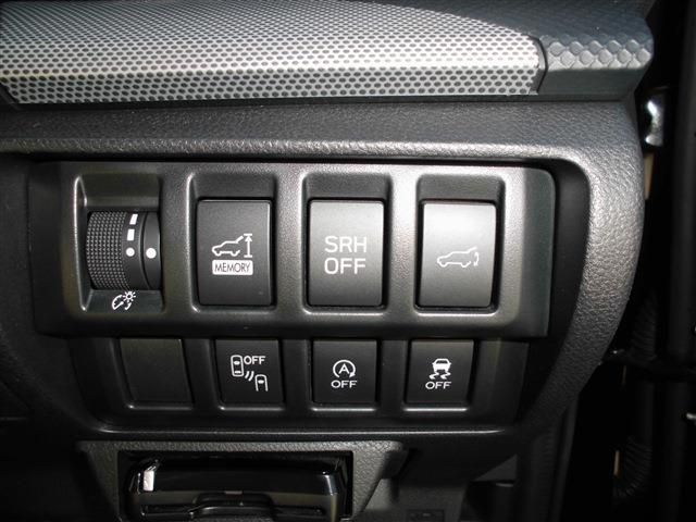 Subaru FORESTER 2018-07 182220-23