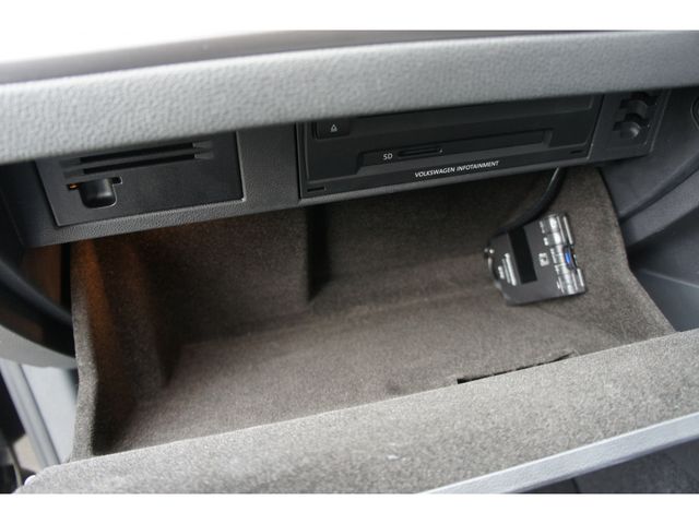 VolksWagen GOLF 2014-03 3037-14