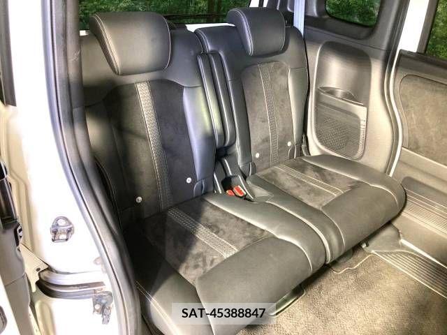 Honda N BOX CUSTOM 2021-05 336238-9