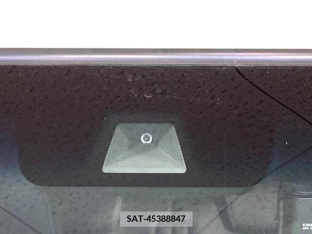 Honda N BOX CUSTOM 2021-05 336238-5