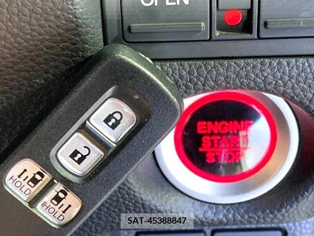 Honda N BOX CUSTOM 2021-05 336238-6