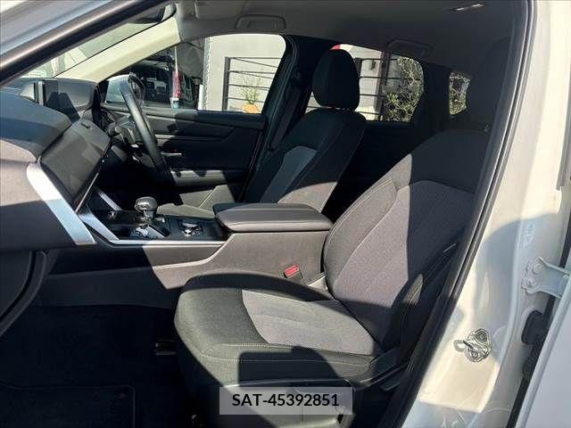 Mazda CX-60 2023-03 308670-16
