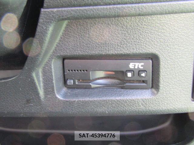 Suzuki SPACIA 2017-05 234183-10
