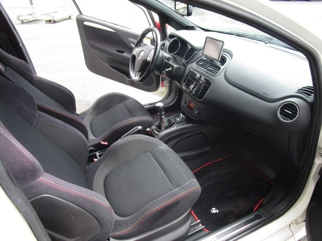 Fiat PUNTO EVO 2012-06 21816-11