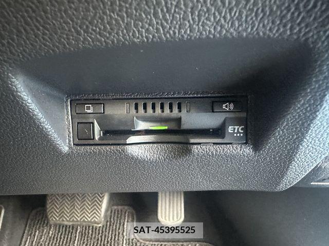 Toyota PRIUS 2017-04 383344-17
