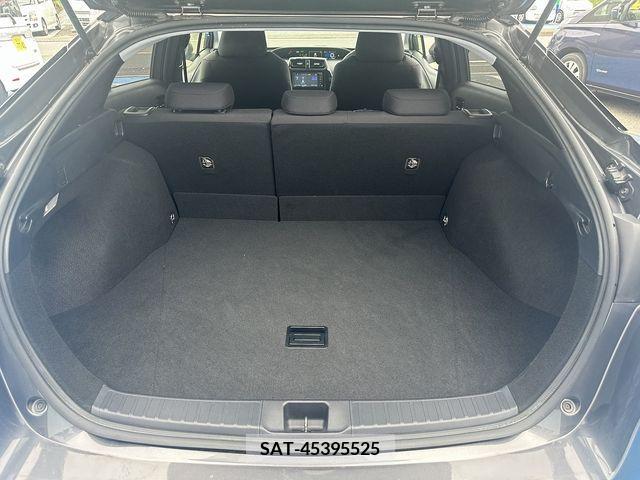 Toyota PRIUS 2017-04 383344-28