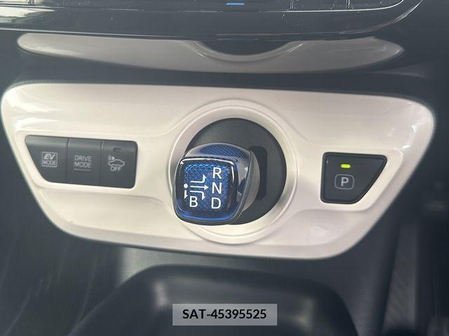Toyota PRIUS 2017-04 383344-22
