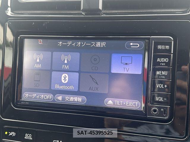 Toyota PRIUS 2017-04 383344-18
