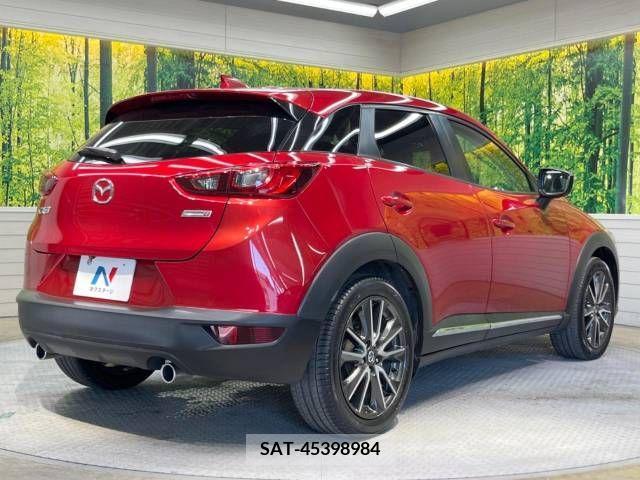 Mazda CX-3 2015-12 302041-16