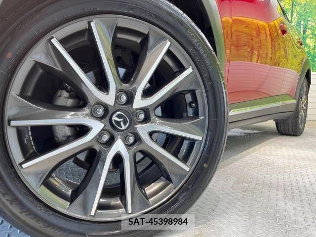 Mazda CX-3 2015-12 302041-12